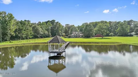 349 Boteler Rd, Florence, MS 39073