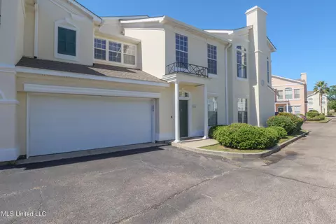 2252 Beach Dr #2006, Gulfport, MS 39507