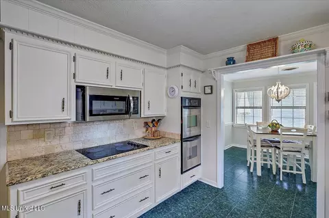 89 Sunline Dr, Brandon, MS 39042 photo 12