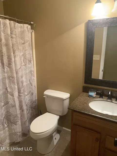 7375 Fox Glen Dr, Olive Branch, MS 38654 photo 11