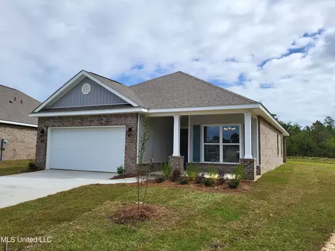 500 Sandy Pelican Cv, Ocean Springs, MS 39564