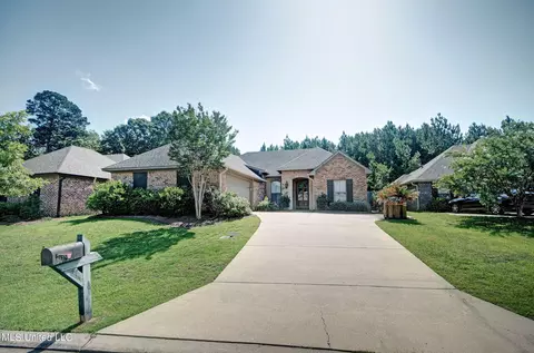 883 Willow Grande Cir, Brandon, MS 39047
