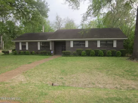 201 W Wilson Ave, Greenwood, MS 38930