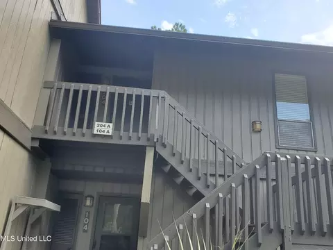 204 Lanai Vlg #204, Diamondhead, MS 39525