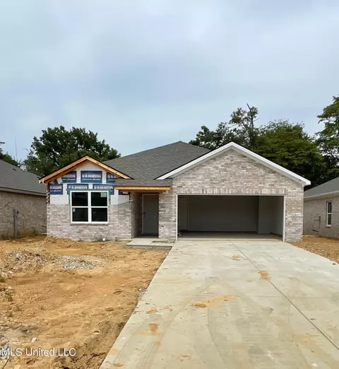 195 Silo Ln, Byhalia, MS 38611
