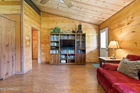 661 Upton Rd, Pope, MS 38658 photo 5
