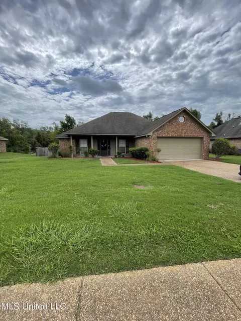 117 Belle Chasse Dr, Byram, MS 39272