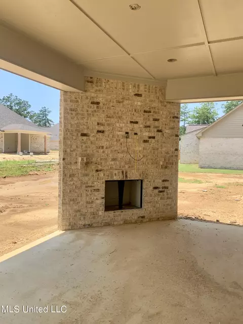 111 Charleston Ln, Madison, MS 39110 photo 5