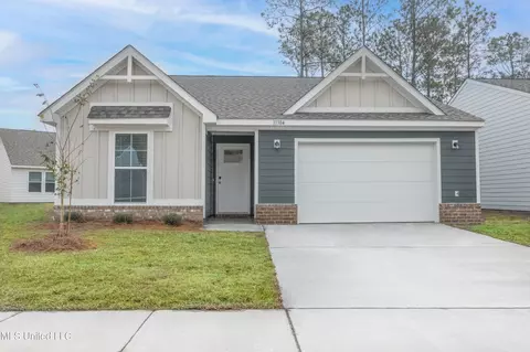 10653 Wren Grove Grv, Gulfport, MS 39503