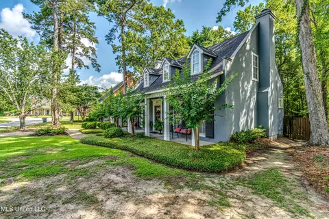902 Riverchase Dr, Brandon, MS 39047 photo 4