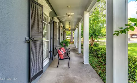 902 Riverchase Dr, Brandon, MS 39047 photo 5