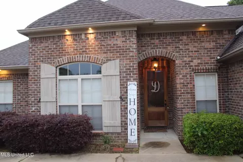 101 Bridgeton Ct, Canton, MS 39046 photo 3