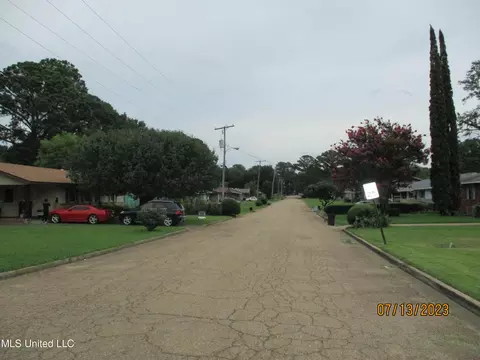 1450 Brinkley Dr, Jackson, MS 39213 photo 25
