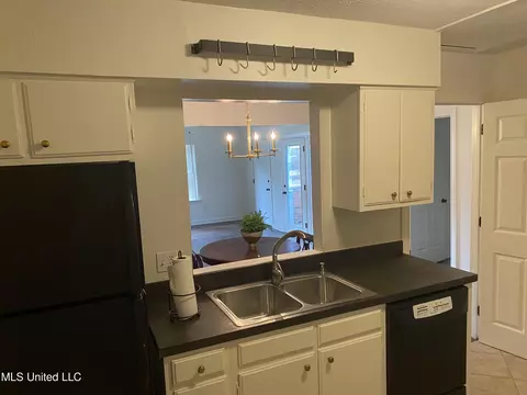 108 River Pl, Jackson, MS 39211 photo 9