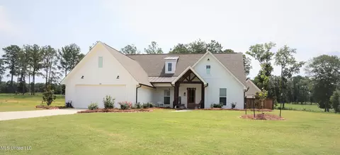 118 Ole Magnolia Dr, Brandon, MS 39042