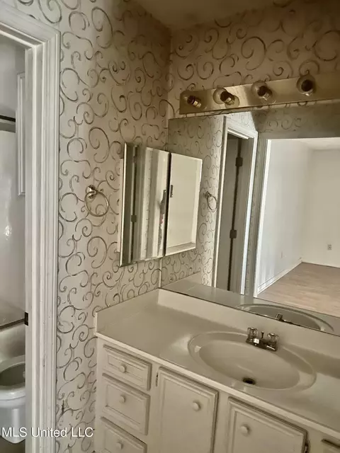 2455 River Oaks Blvd #B, Jackson, MS 39211 photo 18