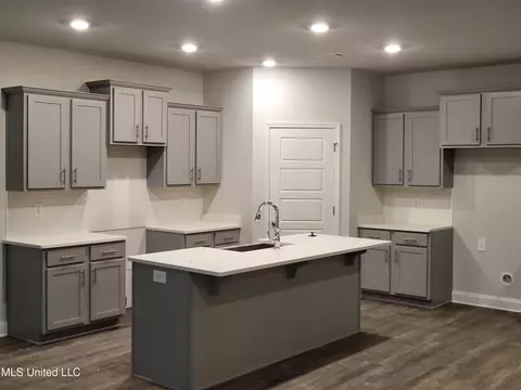 87145 Highpoint Dr, Diamondhead, MS 39525 photo 3