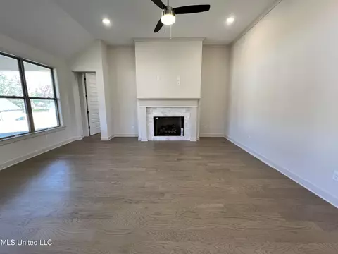 6932 Sunrise Loop S, Olive Branch, MS 38654 photo 7