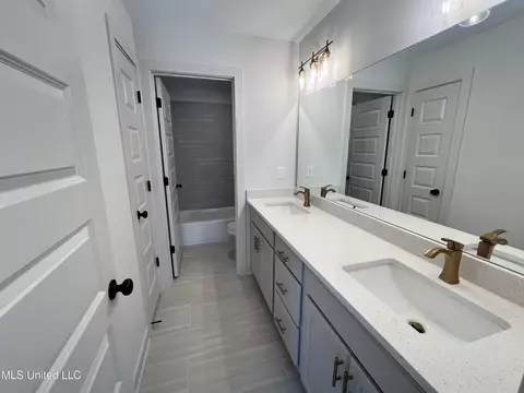 6932 Sunrise Loop S, Olive Branch, MS 38654 photo 19