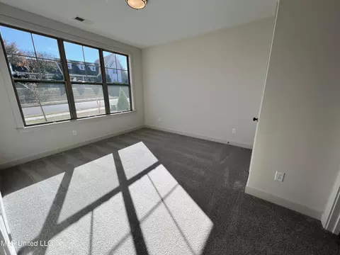 6932 Sunrise Loop S, Olive Branch, MS 38654 photo 13