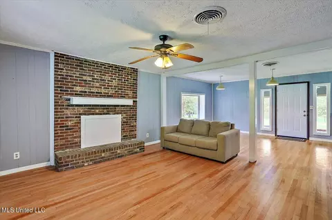 1122 Davis Cv, Jackson, MS 39209 photo 7