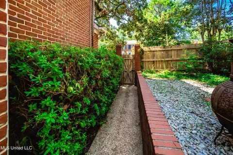 1703 Pine St, Jackson, MS 39202 photo 27
