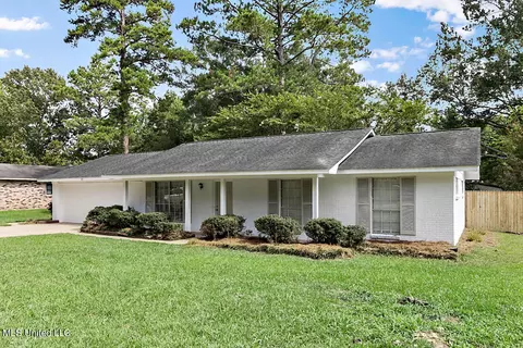 403 Brenmar St, Brandon, MS 39042 photo 2