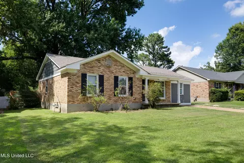 2332 Natchez Cv, Southaven, MS 38671