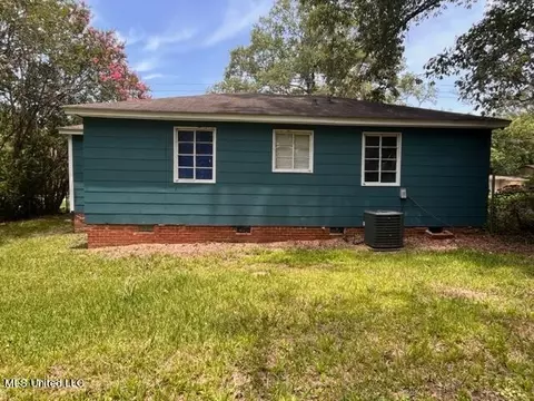 813 Combs St, Jackson, MS 39204 photo 10