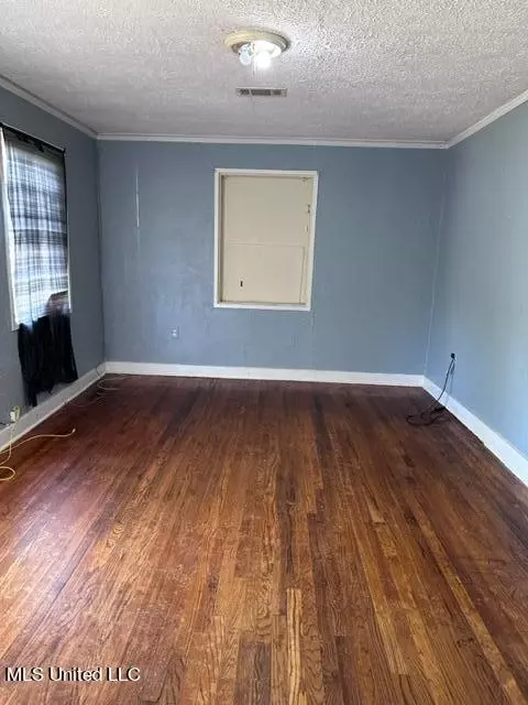 813 Combs St, Jackson, MS 39204 photo 7