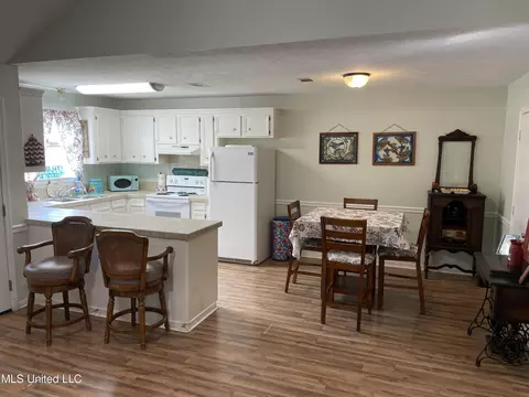 110 Shadow Hill Dr, Madison, MS 39110 photo 3