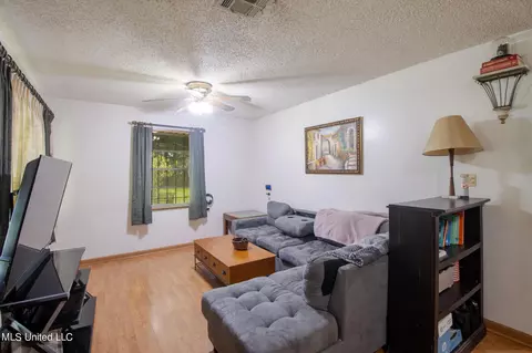 7047 Lesusky Rd, Long Beach, MS 39560 photo 4
