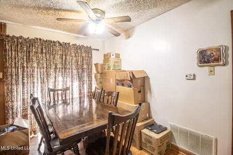 7047 Lesusky Rd, Long Beach, MS 39560 photo 9