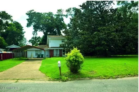 107 S Wilson Blvd, Gulfport, MS 39503
