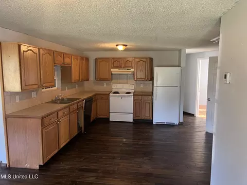 190 Old Mobile Hwy Hwy, Lucedale, MS 39452 photo 5