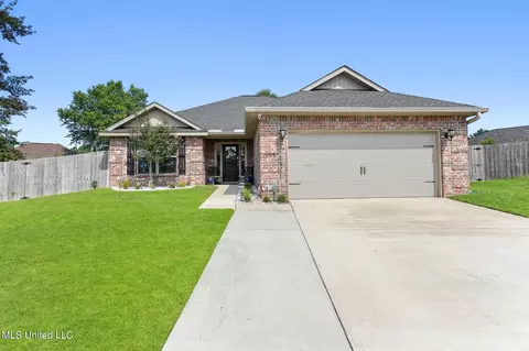 13769 Shelby Ct, Gulfport, MS 39503