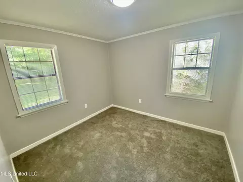 327 Reed Ave, Jackson, MS 39206 photo 10