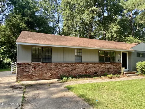 327 Reed Ave, Jackson, MS 39206 photo 2