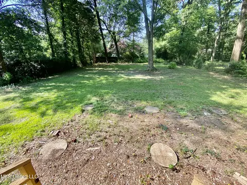 327 Reed Ave, Jackson, MS 39206 photo 17