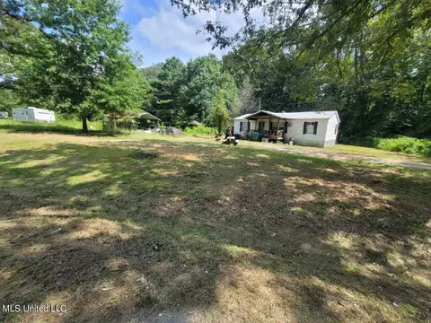 2058 Gunter Rd, Walnut Grove, MS 39189