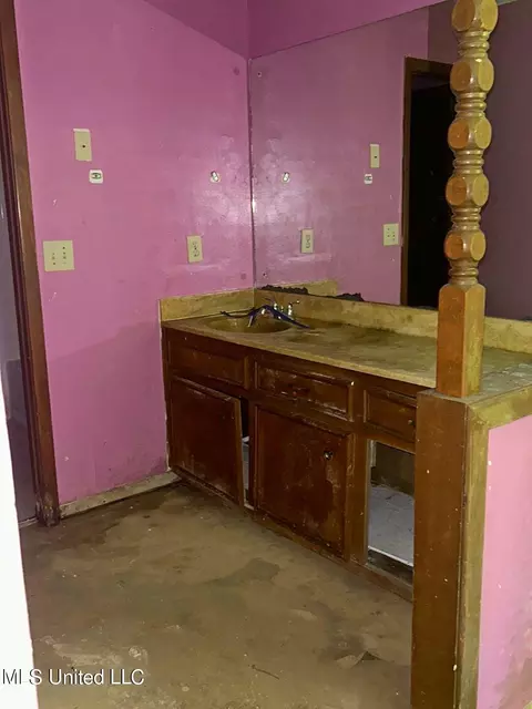 1309 Whispering Oaks Cv, Jackson, MS 39212 photo 8