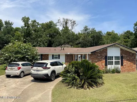 112 Valentine Dr, Long Beach, MS 39560