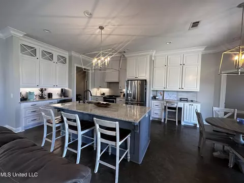 213 Warwick Dr, Brandon, MS 39042 photo 8