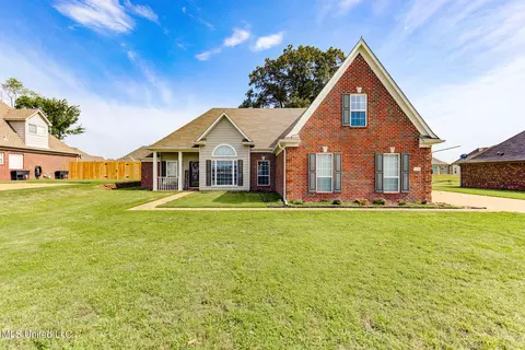 2328 Ansley Park Ln, Southaven, MS 38672