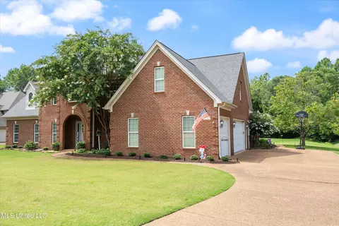 2345 Appleton Dr, Southaven, MS 38672 photo 2