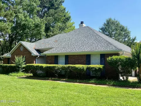 439 Pebble Creek Dr, Madison, MS 39110