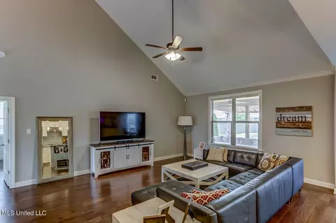 1155 Lanere Dr, Olive Branch, MS 38654 photo 19
