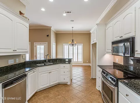 748 Danforth Dr, Madison, MS 39110 photo 13