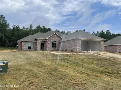 557 Fairway Ave, Byram, MS 39272