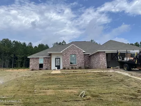 561 Fairway Ave, Byram, MS 39272